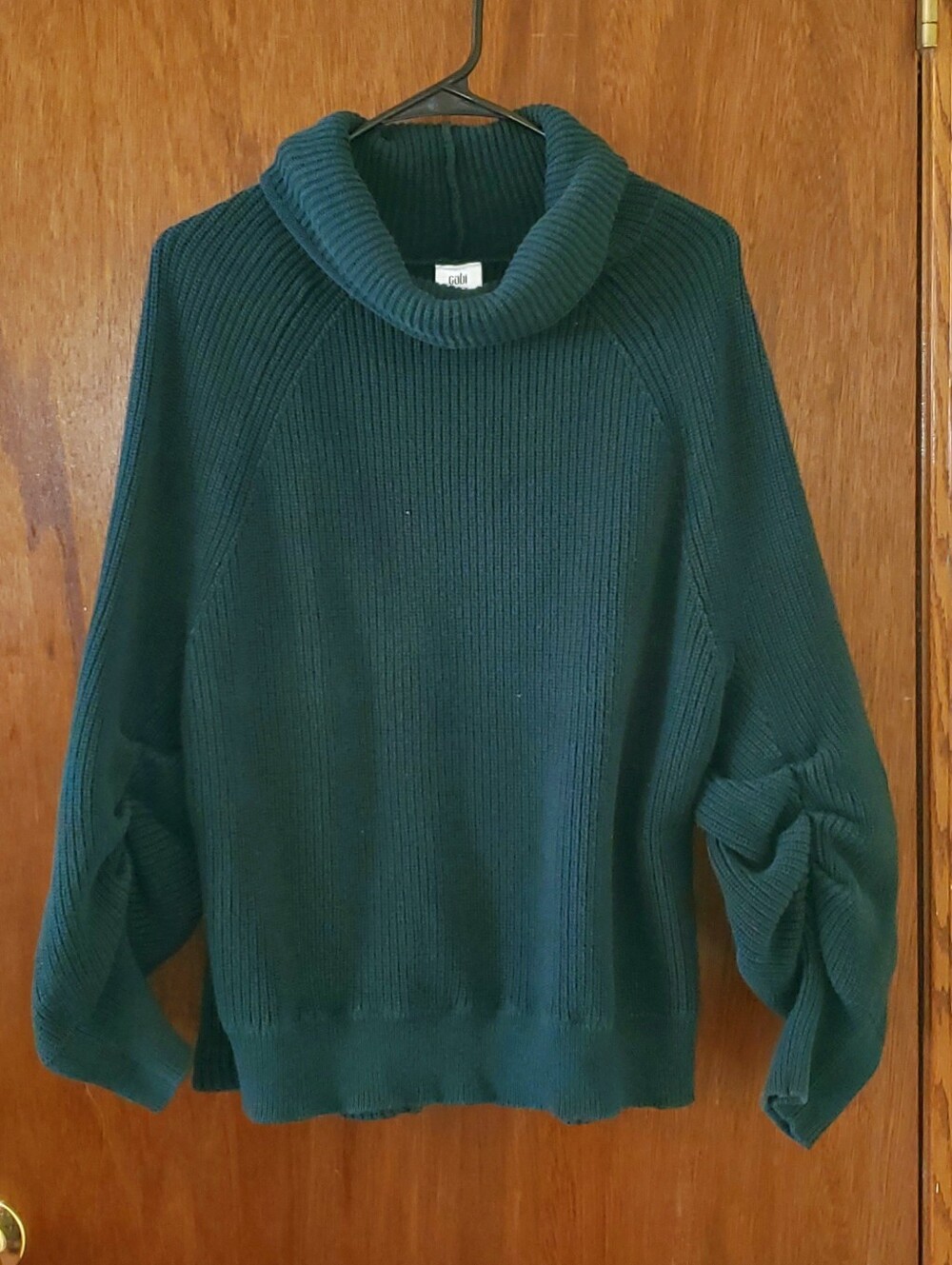 Cabi Ruched Sleeve Ribbed Cowlneck Sweater Sz Large